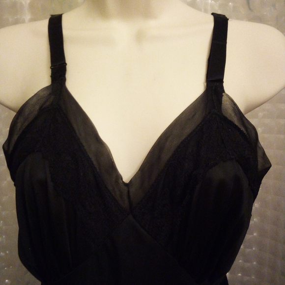 Beautiful Vintage Ladies Slip No Tag Size S Pin-up Photography - Picture 7 of 8